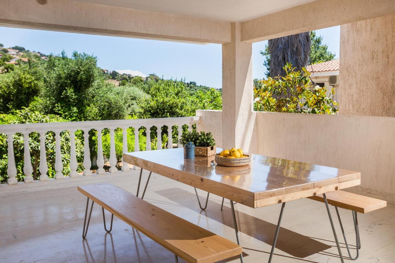 Sunset Beach Appartments Μηνιά Εξωτερικό φωτογραφία