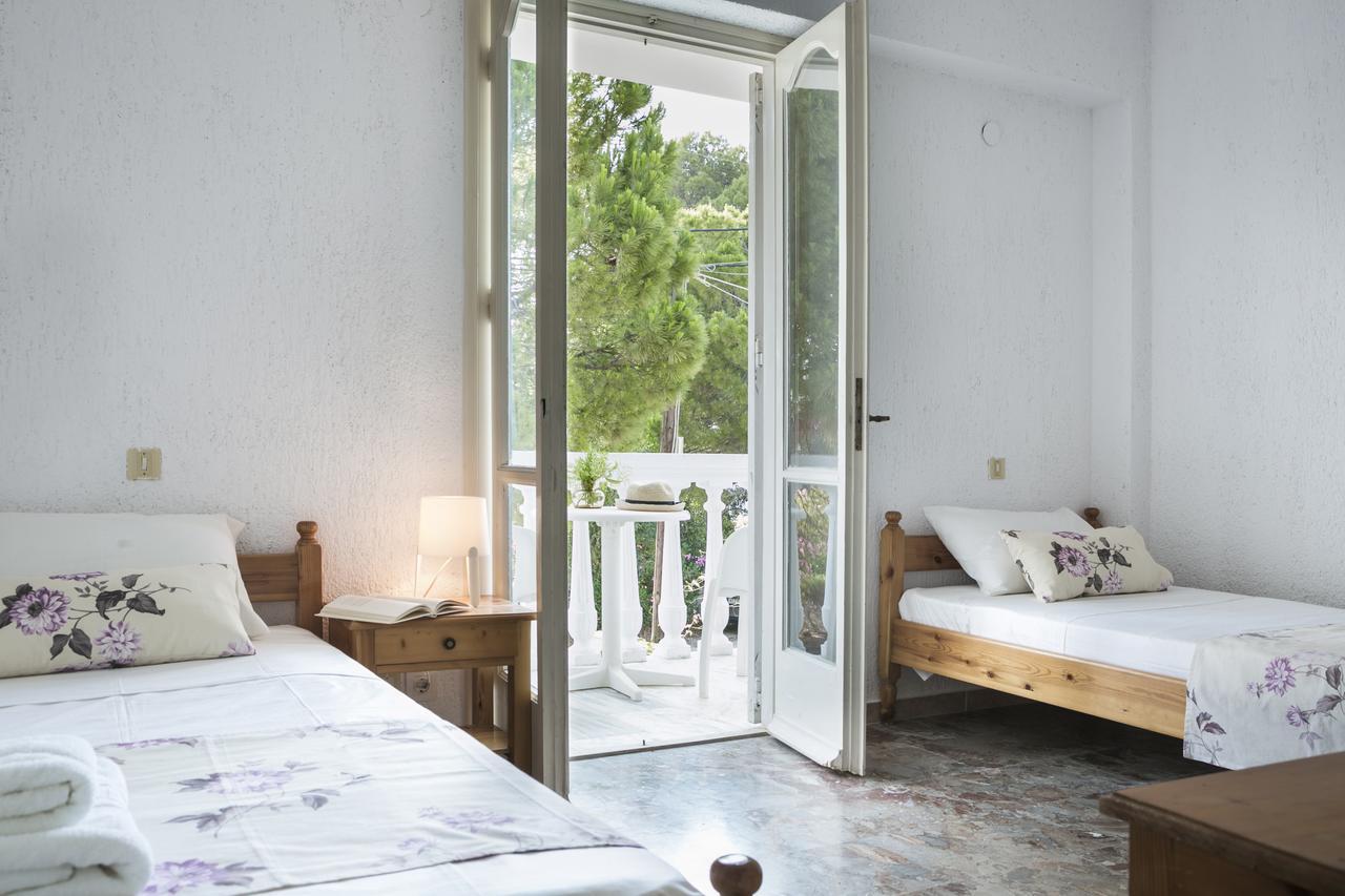 Sunset Beach Appartments Μηνιά Εξωτερικό φωτογραφία